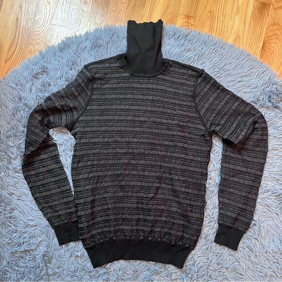 Prada Men’s Wool Turtl Sweater - Picture 1 of 6